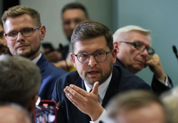 Ogromne emocje na posiedzeniu komisji ws. immunitetu Ziobry. To jest hucpa