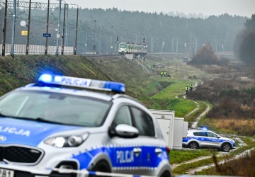 Atak dywersyjny na kolej. Tusk: Celem był prawdopodobnie pociąg