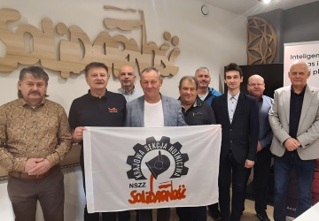 Wspólny apel związkowców z Czech, Polski i Słowacji: Przemysł stalowy stoi na krawędzi przetrwania