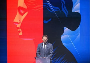 Trzaskowski z najwyższą pensją. Radni KO przegłosowali podwyżkę z wyrównaniem od lipca