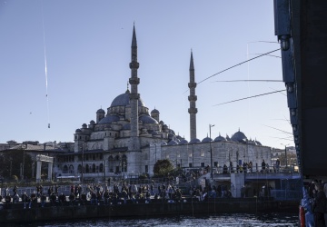 [wywiad] Papież w Turcji, to szansa czy okazja dla propagandy Erdoğana?