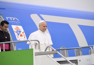 „Ta podróż jest przesłaniem jedności. Leon XIV przybył do Turcji