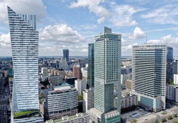 Dramatyczny spadek inwestycji zagranicznych w Polsce. Jest raport