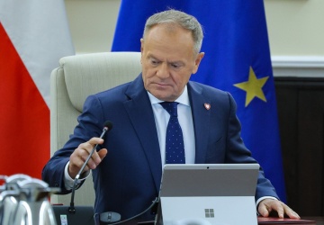 Fatalne wieści dla Tuska. Tak Polacy ocenili pomysł premiera ws. odszkodowań dla ofiar wojny [SONDAŻ]