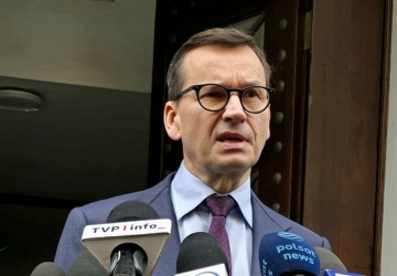 Zarzuty wobec byłych ministrów. Morawiecki reaguje: „Donaldowi została tylko prokuratura”