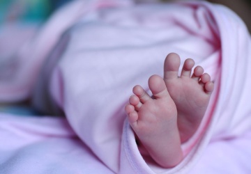 Pod Nowym Targiem kobieta urodziła na stacji benzynowej