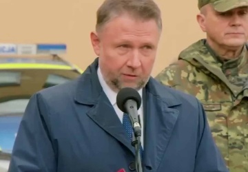 Szef MSWiA: Partia Grzegorza Brauna jest na granicy delegalizacji