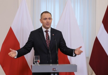 Karol Nawrocki: Nie trafiła do mnie oficjalna informacja o planowanym przekazaniu Ukrainie MiG-ów