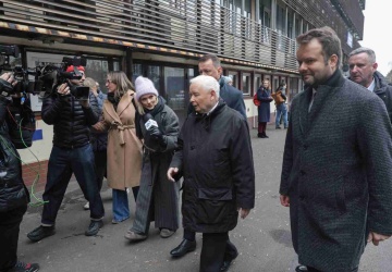 Nowa nazwa CPK. Kaczyński odpowiedział Tuskowi