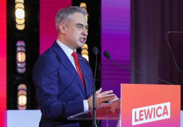 Cyberatak na ważne polskie instytucje.  Minister cyfryzacji wydał pilny komunikat 