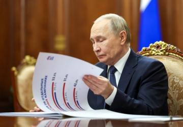 Rozejm bożonarodzeniowy bez szans? Kreml: Kijów odetchnie i zaatakuje