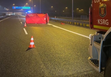 A4 zamknięta po serii zdarzeń. Policja i prokuratura na miejscu, kierowcy utknęli w korkach