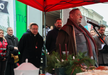 Największa w Polsce wigilia dla potrzebujących. Kard. Ryś: każdy człowiek nosi w sobie królewską godność