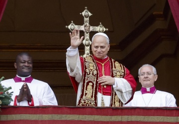 Leon XIV w orędziu Urbi et Orbi: Dzisiaj narodził się nam Zbawiciel