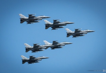 Lotniska w Rzeszowie i Lublinie zamknięte. Polska poderwała myśliwce