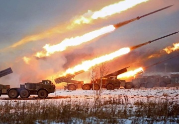 Zmasowany atak Rosjan na Kijów. Użyto prawie 500 dronów i 40 rakiet