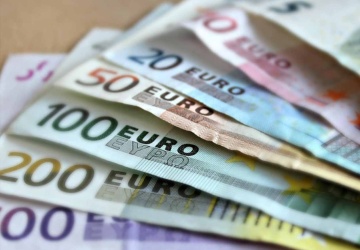 Zapytano Polaków o wejście do strefy euro. Wyniki sondażu są jasne