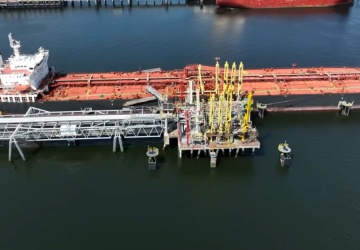 Blokada Trumpa wystawiona na próbę. Gigantyczny chiński supertankowiec zmierza do Wenezueli