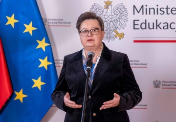 MEN pracuje nad przepisami dot. wyglądu uczniów. Ma obowiązywać wolność i brak dyskryminacji