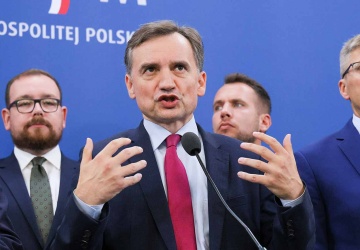 Zbigniew Ziobro uzyskał uzyskał ochronę międzynarodową i azyl polityczny
