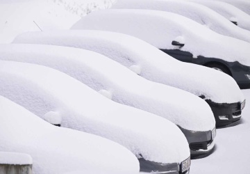 Atak zimy w Polsce. IMGW wydał ostrzeżenia