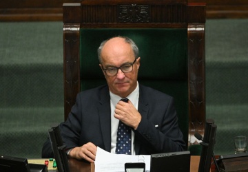 Czarzasty reaguje na azyl Ziobry i zapowiada decyzje finansowe