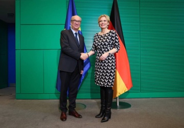 Czarzasty przedstawi własny pomysł na rozwiązanie kwestii wypłaty reparacji wojennych od Niemiec 