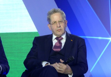 Zaskakująca deklaracja byłego szefa niemieckich służb: Zgadzam się z Marcinem Romanowskim