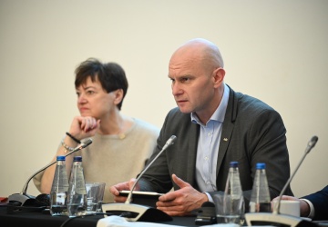 W Warszawie trwa międzynarodowe seminarium EZA pt. „Cyfrowa transformacja pracy – zagrożenia i możliwości”