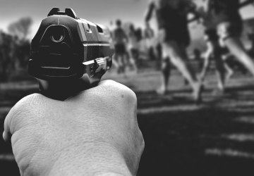 Tȟašúŋke Witkó: Edukacja społeczeństwa