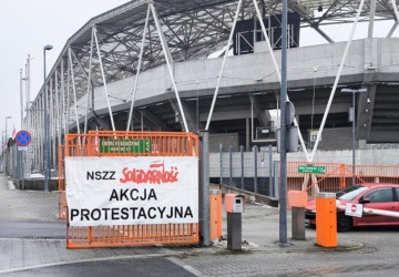 Bielsko-Bialski Ośrodek Sportu i Rekreacji oflagowany. S prowadzi spór zbiorowy