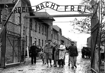 Tadeusz Płużański: Jak Sowieci w 1945 r. do Polski weszli i (prawie) wyszli 