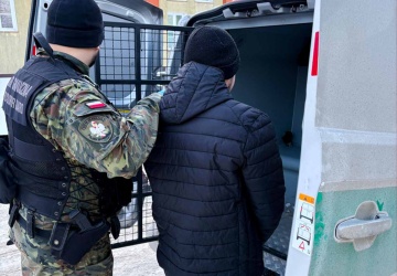 Tylu cudzoziemców opuściło Polskę. Służby podały dane