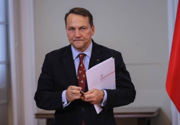 Elon Musk nazwał Radosława Sikorskiego śliniącym się imbecylem”