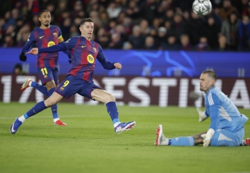 Lewandowski coraz bliżej legend. Kolejny gol w Lidze Mistrzów