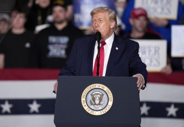 Trump poprosił Putina o przerwę w atakach. Jest reakcja Kremla