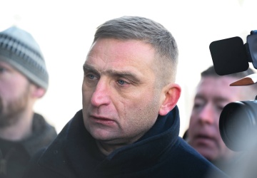 Sąd zniósł zakaz zbliżania się przez Roberta Bąkiewicza do granicy z Niemcami