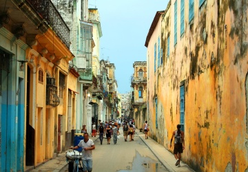 W obliczu zagrożenia chaosem i przemocą biskupi Kuby przypominają słowa Jana Pawła II