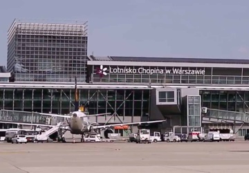 Media: Wybuch w śmieciarce na terenie Lotniska Chopina