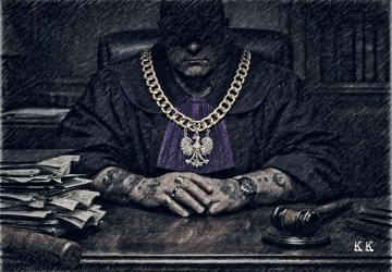 Rozliczenia, areszty, czystki – co rząd Tuska robi ze swoimi krytykami