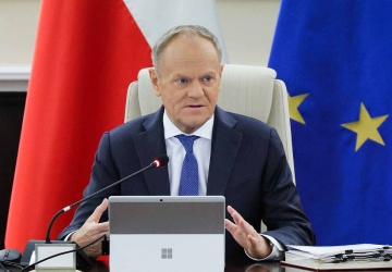 Tusk wezwał Czarzastego. Trwa pilne spotkanie