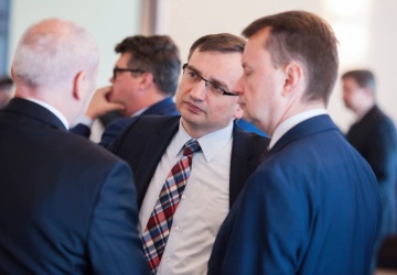 Prokuratura Krajowa wydała list gończy za Zbigniewem Ziobro