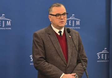 KP PiS złożył wniosek o posiedzenie Sejmu w trybie tajnym. Chodzi o powiązania Czarzastego