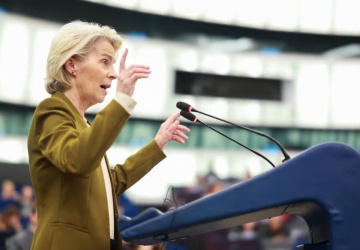 Bareja by tego nie wymyślił. Ursula von der Leyen chce produkować stal bez węgla