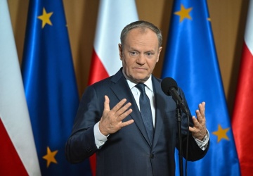 Tusk opuścił RBN przed dyskusją dot. Czarzastego. To nie jest miejsce do takich dyskusji