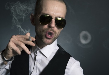 Tȟašúŋke Witkó: Poganiacze niewolników XXI wieku