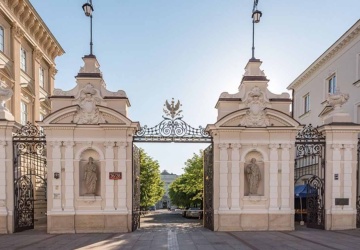 Atak hakerski na Uniwersytecie Warszawskim