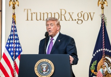 USA coraz bliżej wojny z Iranem? Doradca Trumpa: „90 proc. szans na akcję militarną”