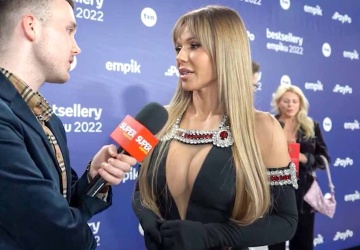 Gwiazda TVN wbiła szpilę Dodzie. Robi dobry biznes