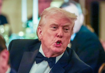 Trump ostrzega świat: Uwaga kupujący!!!